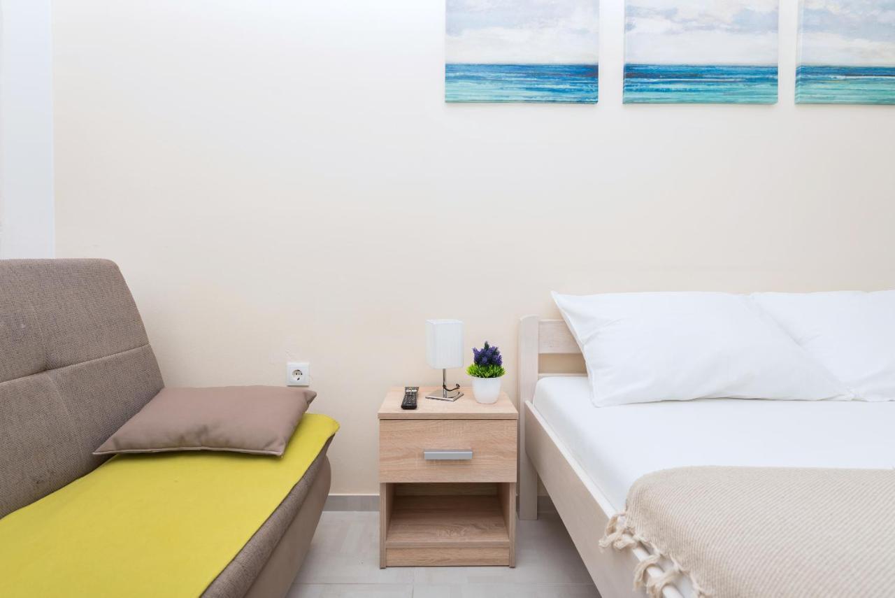 Apartmani Vukusic Promajna Εξωτερικό φωτογραφία