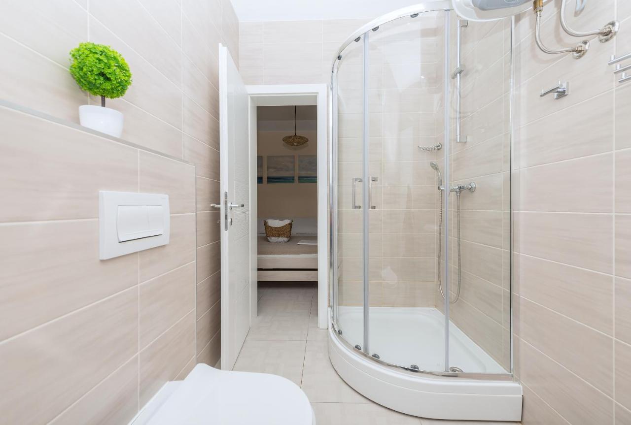 Apartmani Vukusic Promajna Εξωτερικό φωτογραφία