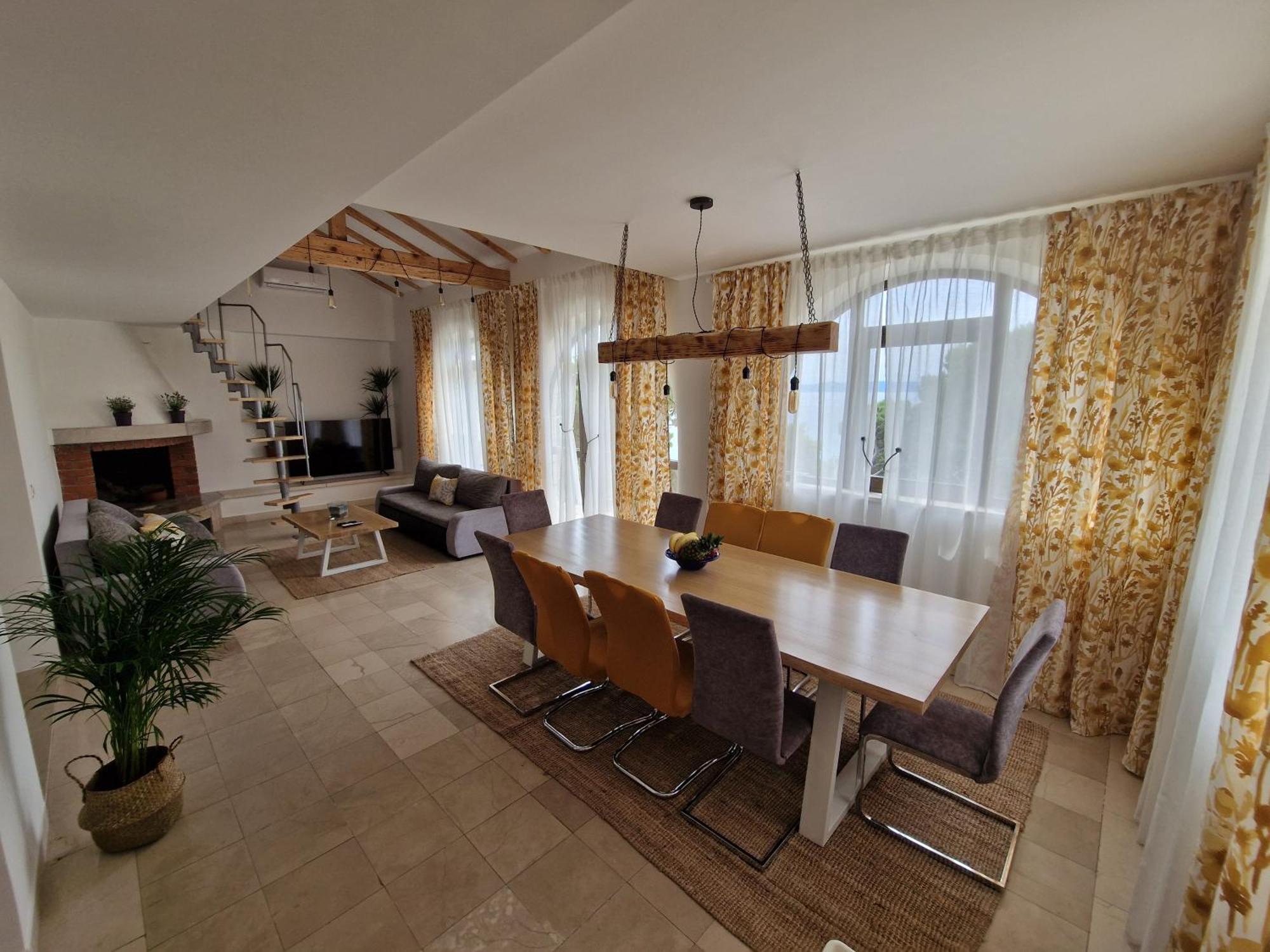 Apartmani Vukusic Promajna Εξωτερικό φωτογραφία