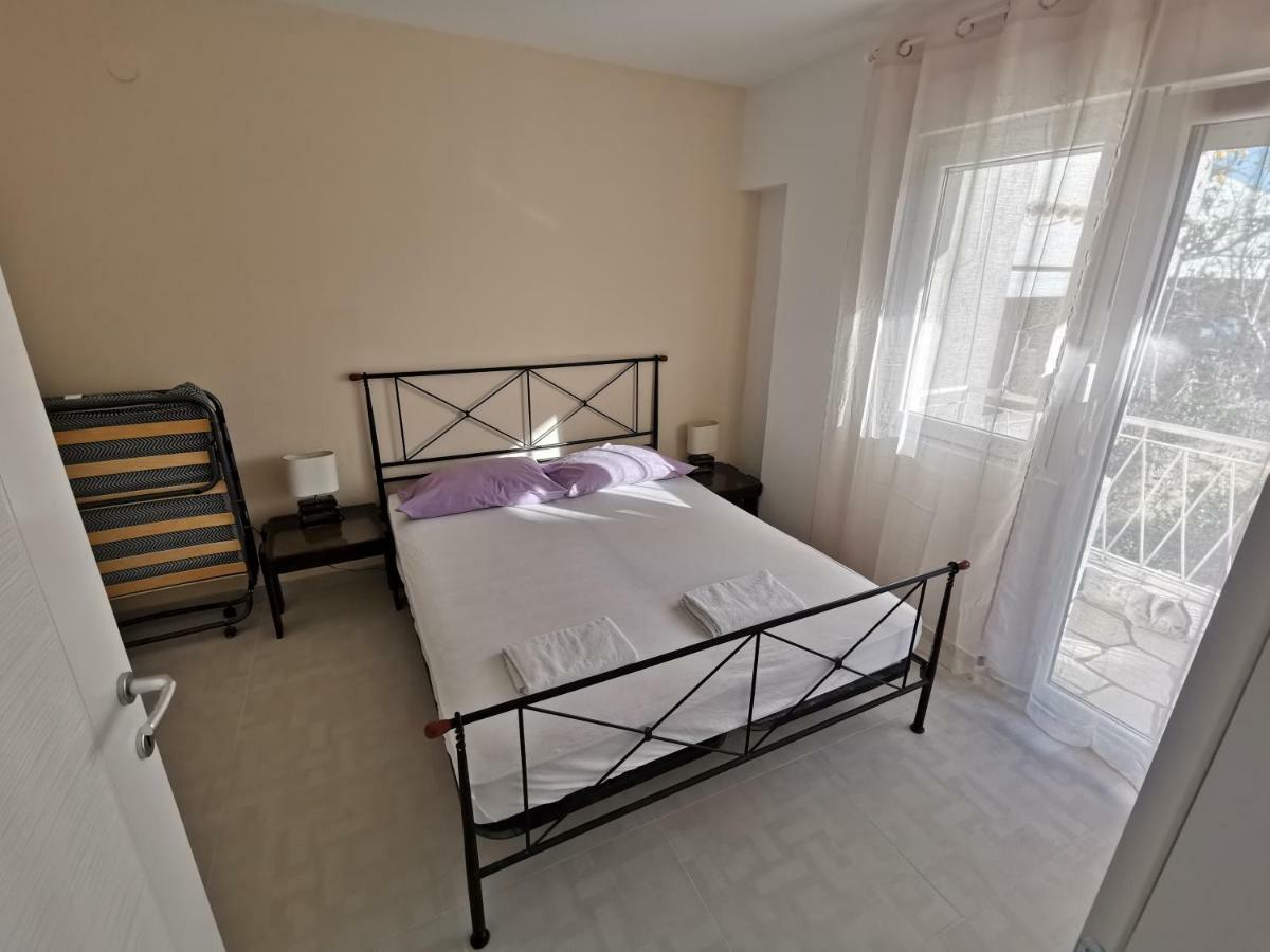 Apartmani Vukusic Promajna Εξωτερικό φωτογραφία
